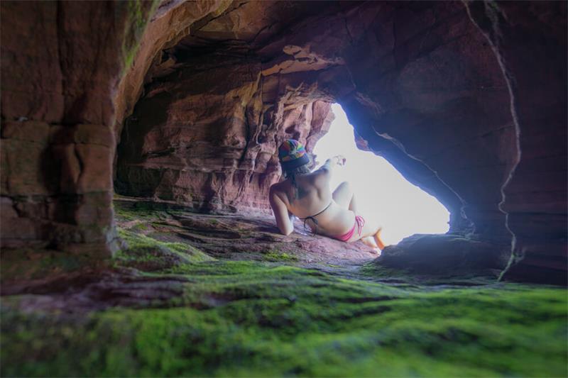 Discover the Hidden Wonders of The Apostle Islands Sea Caves6