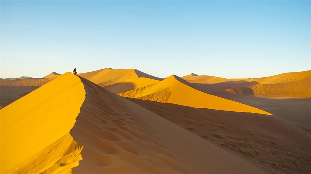 Namibias Sossusvlei Dunes a desert paradise3